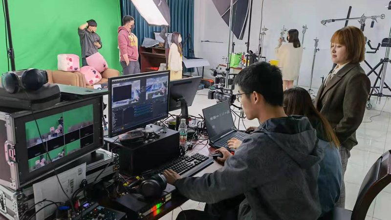 成都纪录片与宣传片：本质区别与制作要点